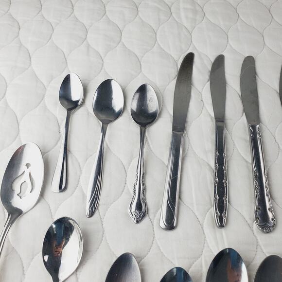 Lot of Silverware 40PCS Knife Spoon Fork Stainless Steel Kitchenware Many Brands - Picture 10 of 16